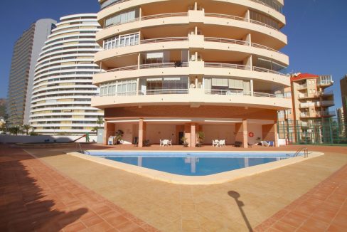 COMPRAR ÁTICO CALPE VISTAS AL MAR   PISCINA