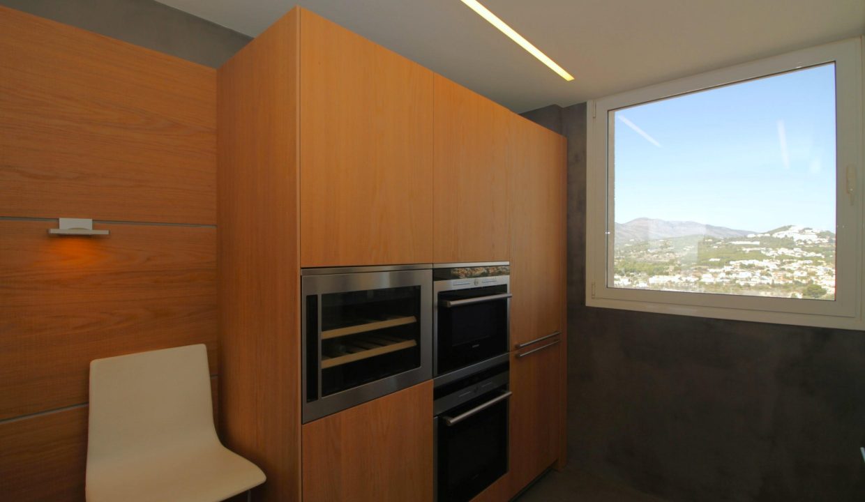 COMPRAR ÁTICO CALPE VISTAS AL MAR  COCINA