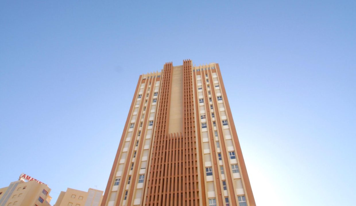 COMPRAR ÁTICO CALPE VISTAS AL MAR  PLAYA DE ORO