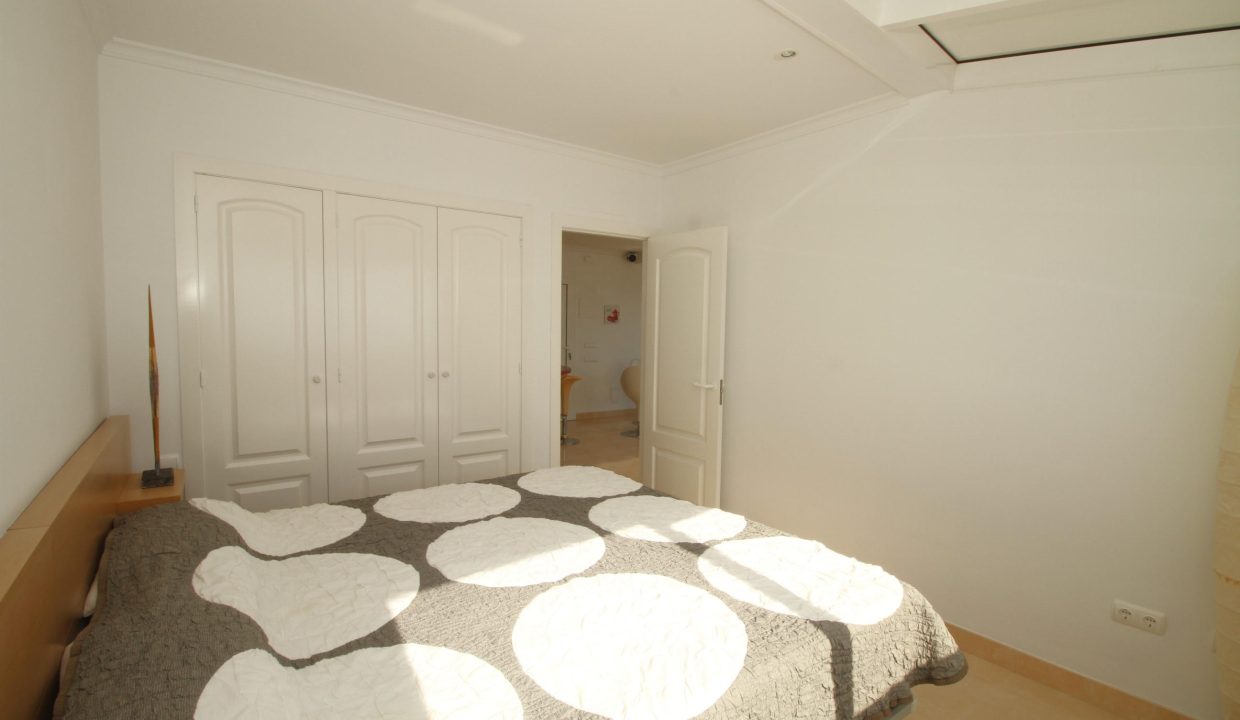 ÁTICO LUJO CALPE HABITACIONES