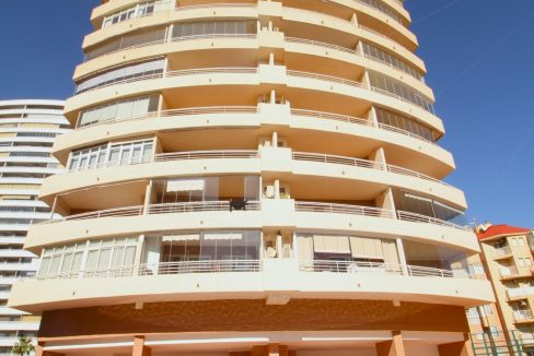 COMPRAR ÁTICO CALPE VISTAS AL MAR EN EDIFICIO PLAYA DE ORO