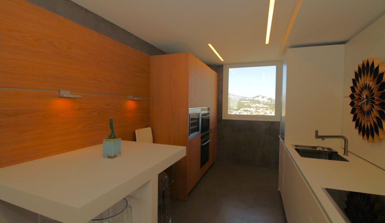 COMPRAR ÁTICO CALPE VISTAS AL MAR  COCINA MODERNA