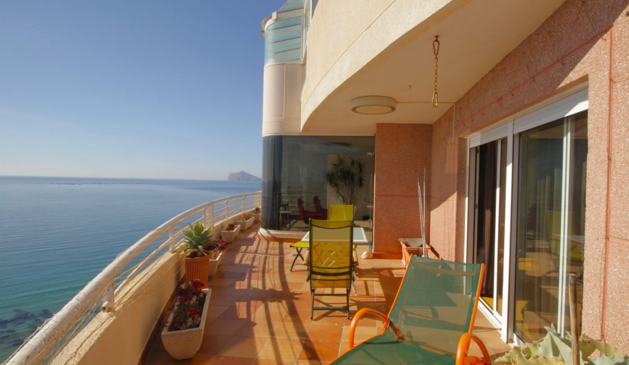 ÁTICO LUJO CALPE TERRAZA EDIFICIO PLAYA DE ORO