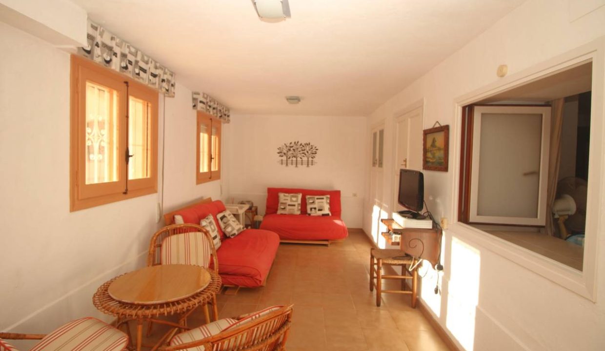 CANUTA 9G (2)