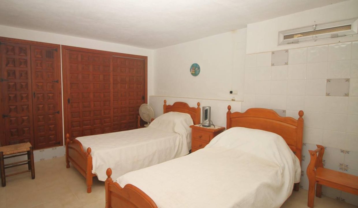 CANUTA 9G (30)