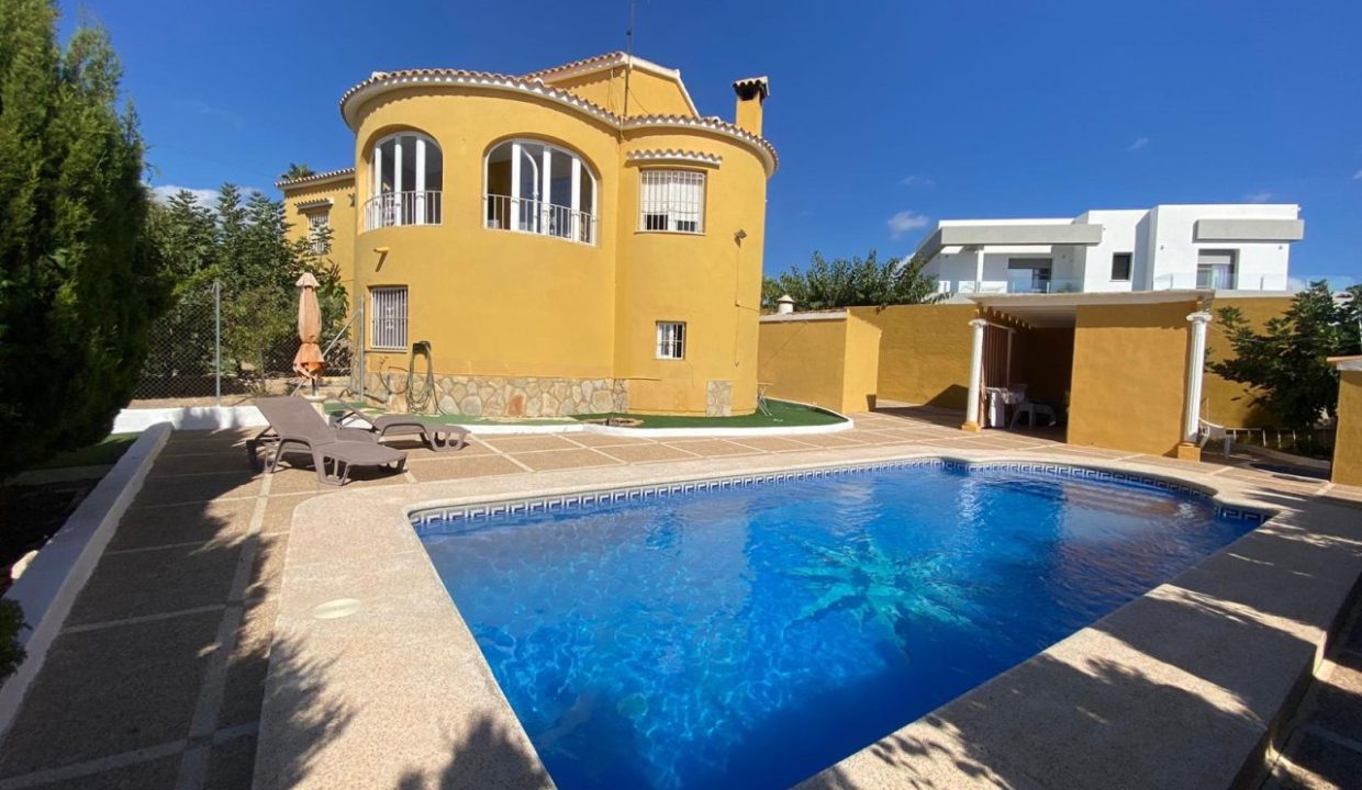 WhatsApp Image 2025-10-23 at 12.51.49