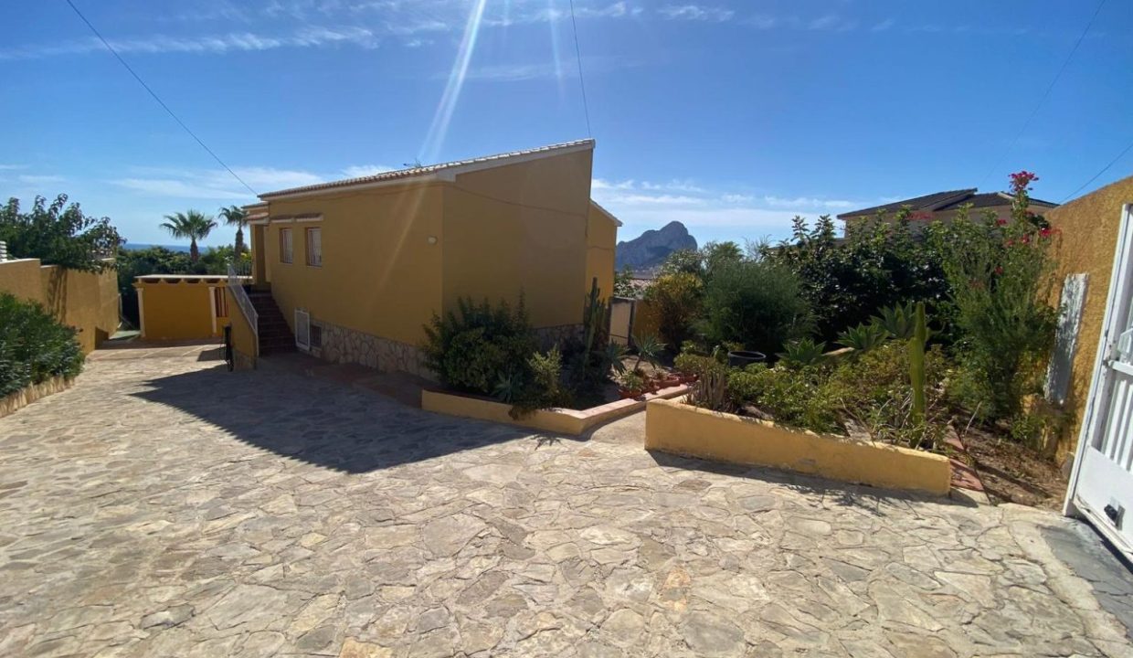 WhatsApp Image 2025-10-23 at 12.51.55 (1)