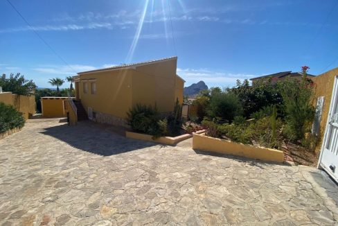 WhatsApp Image 2025-10-23 at 12.51.55 (1)