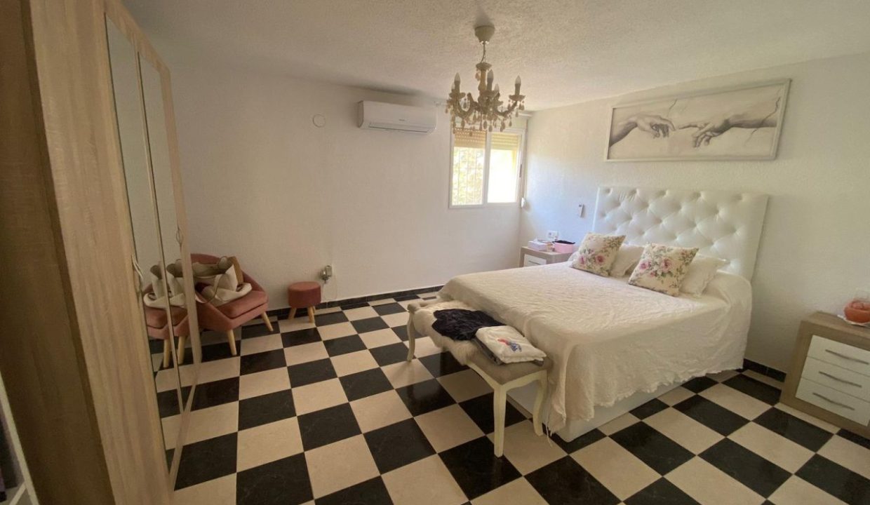 WhatsApp Image 2025-10-23 at 12.51.56 (4)