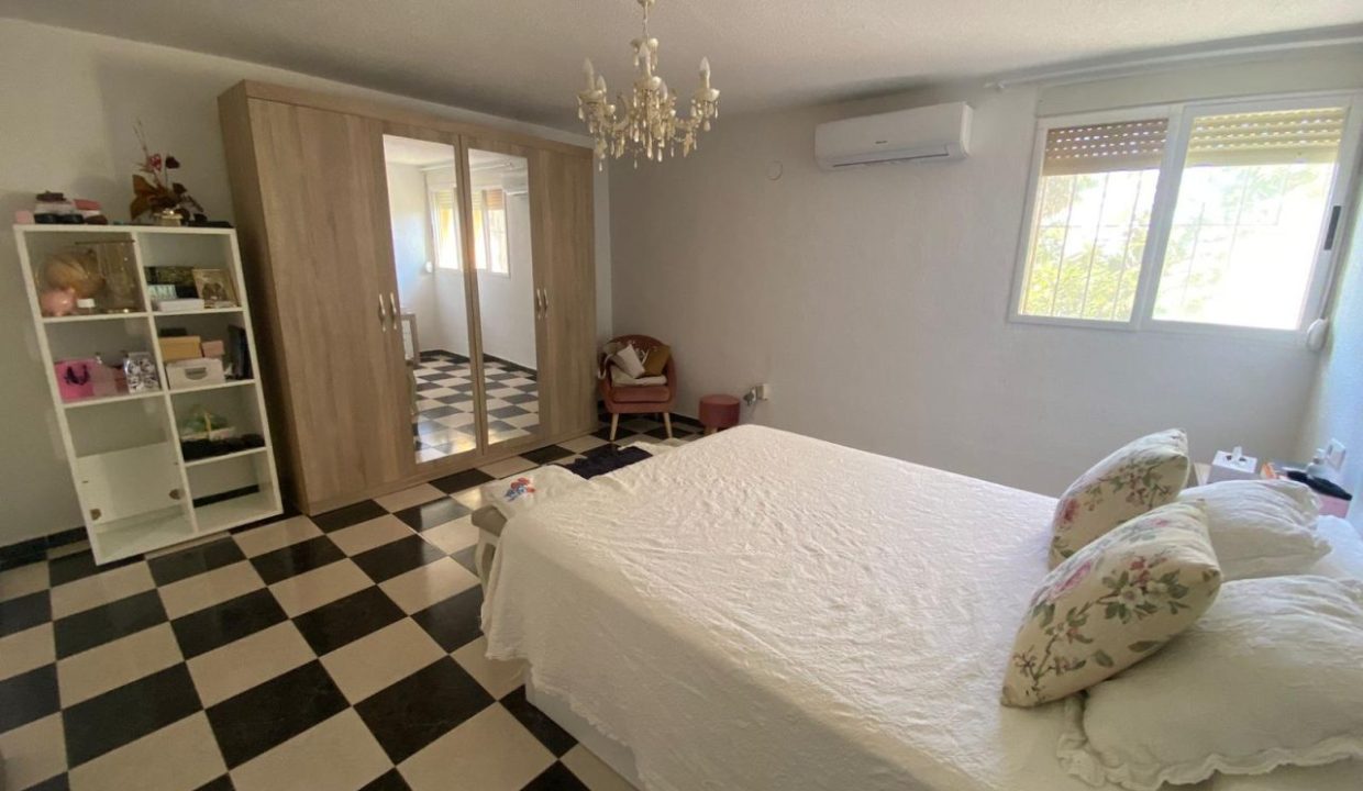 WhatsApp Image 2025-10-23 at 12.51.57