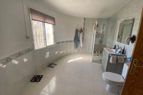 WhatsApp Image 2025-10-23 at 12.51.58