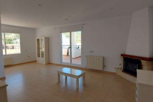 imgi_103_property_248117_601