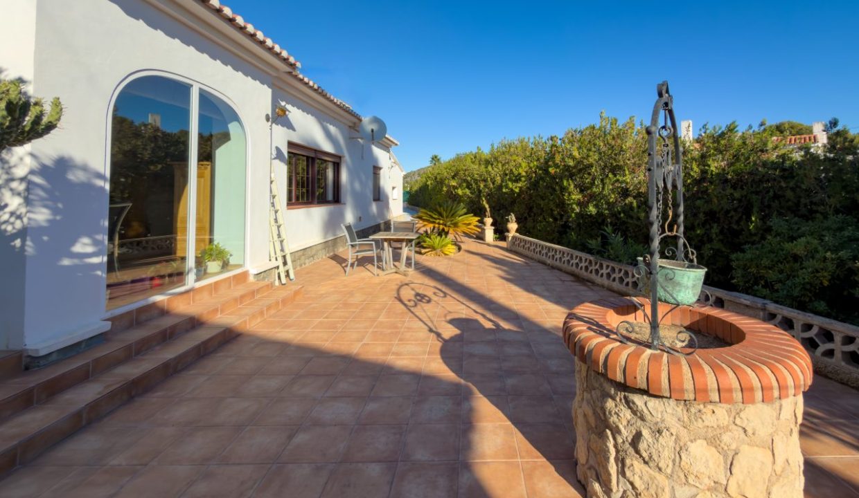 20251125_093726589_iOS