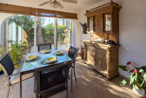 20251125_094734863_iOS