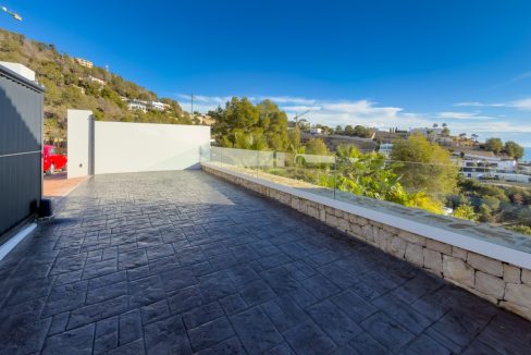 20251227_093726463_iOS