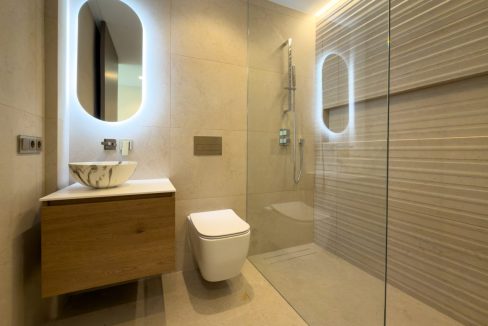 20251227_094456225_iOS