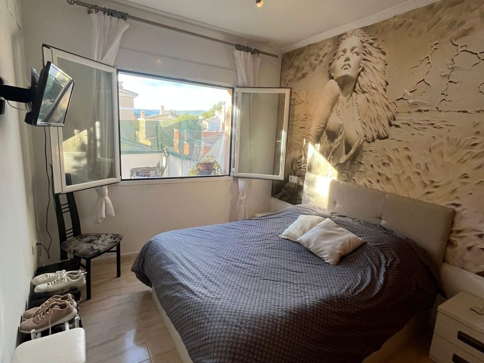 WhatsApp Image 2025-12-30 at 16.18.36 (4)