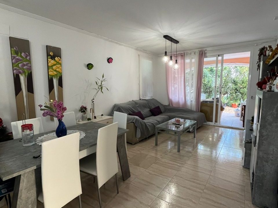 WhatsApp Image 2025-12-30 at 16.18.38 (1)