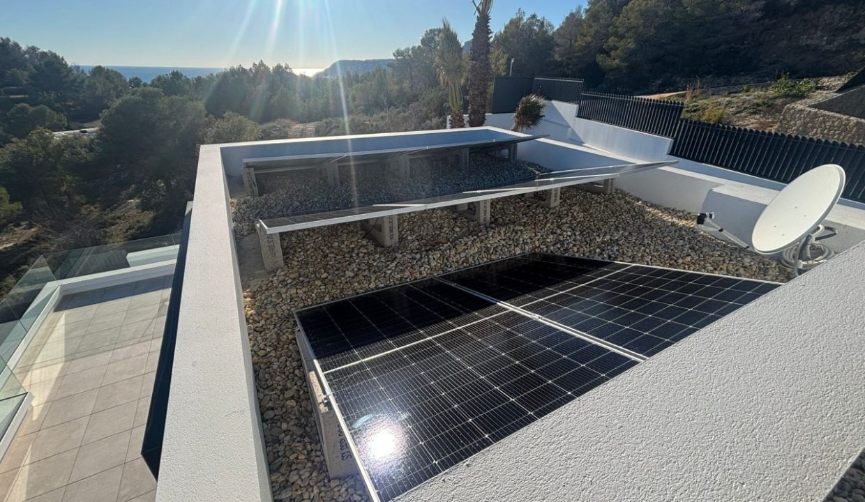 WhatsApp Image 2026-01-08 at 21.52.52