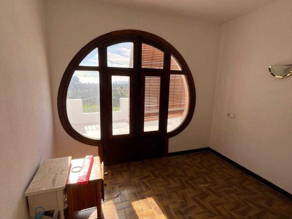 WhatsApp Image 2026-02-05 at 12.02.39 (1)