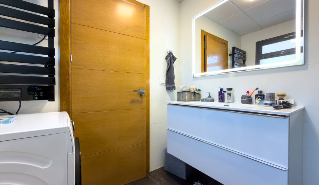 20260220_085952465_iOS