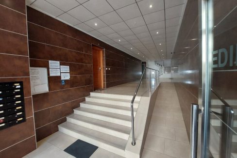 01_entrada_edificio