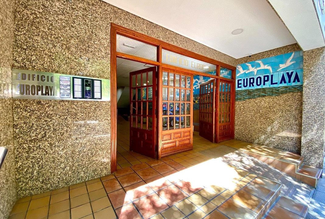 VV-1-302-europlaya-01
